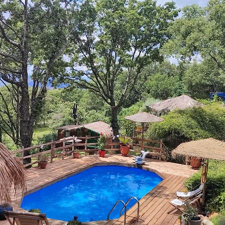 에귄 La Lyalis B&B 외부 사진