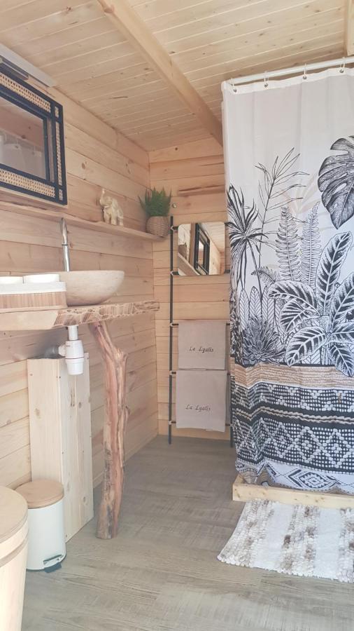에귄 La Lyalis B&B 외부 사진