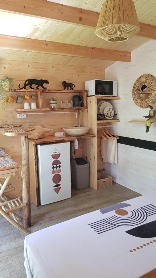 에귄 La Lyalis B&B 외부 사진